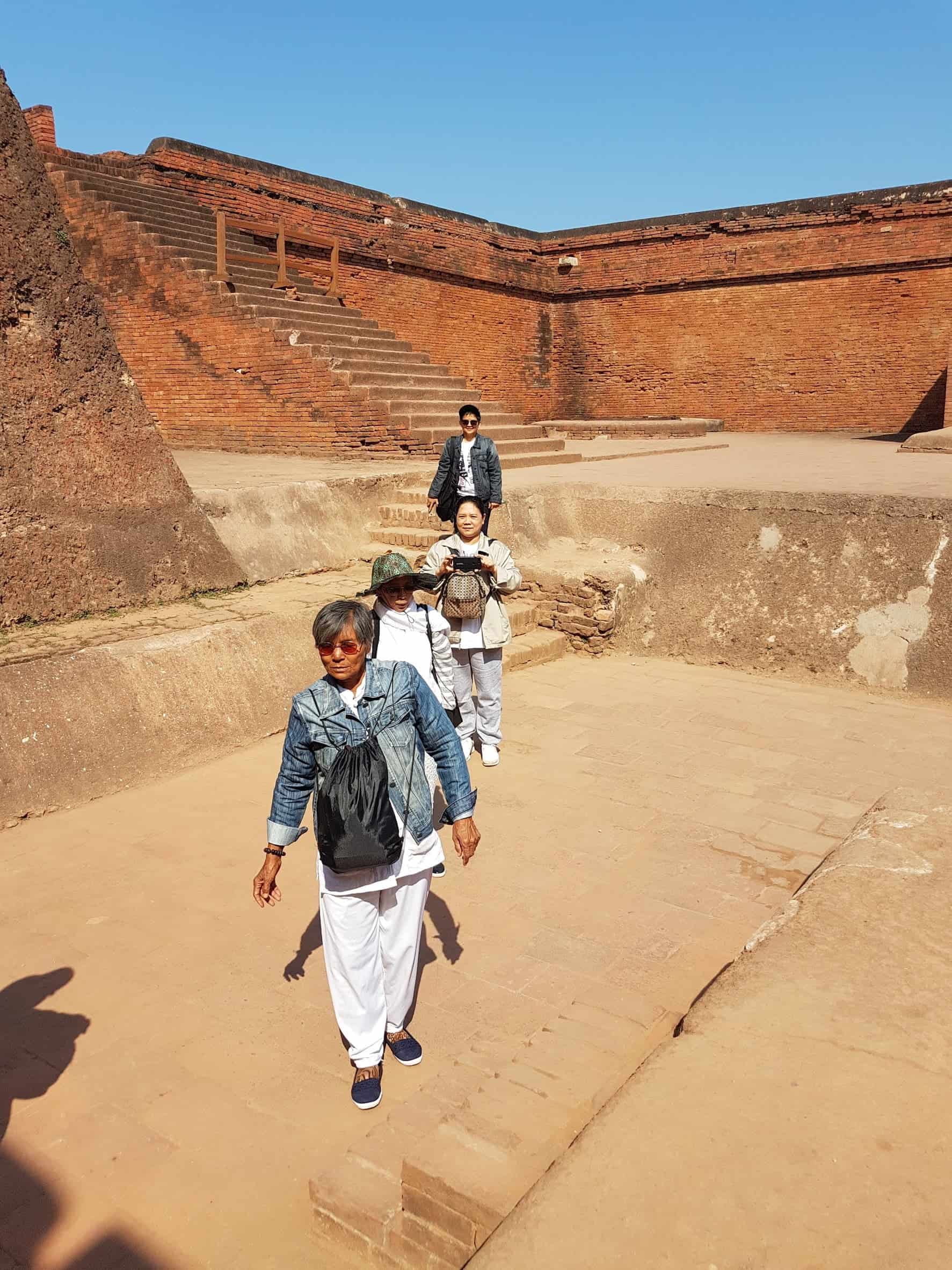 16กพ62_190404_0058