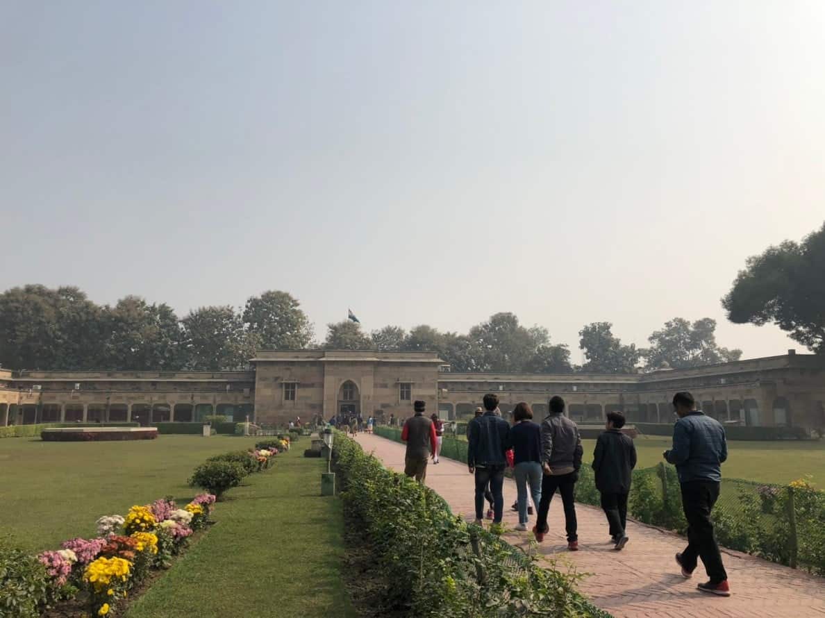 25611229_190404_0027